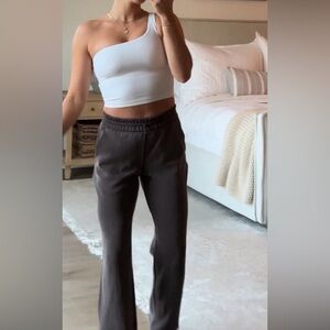 Ribbed Nulu one shoulder top